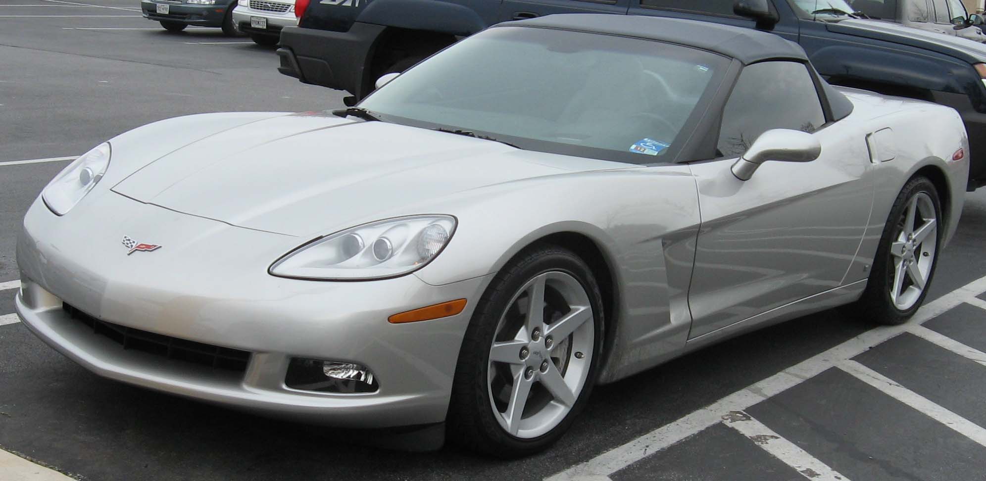 Chevrolet-Corvette-C6-convertible
